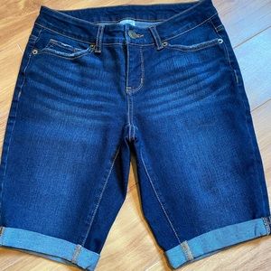 Woman’s dark blue denim shorts by Time and Tru. Like new. Size 4